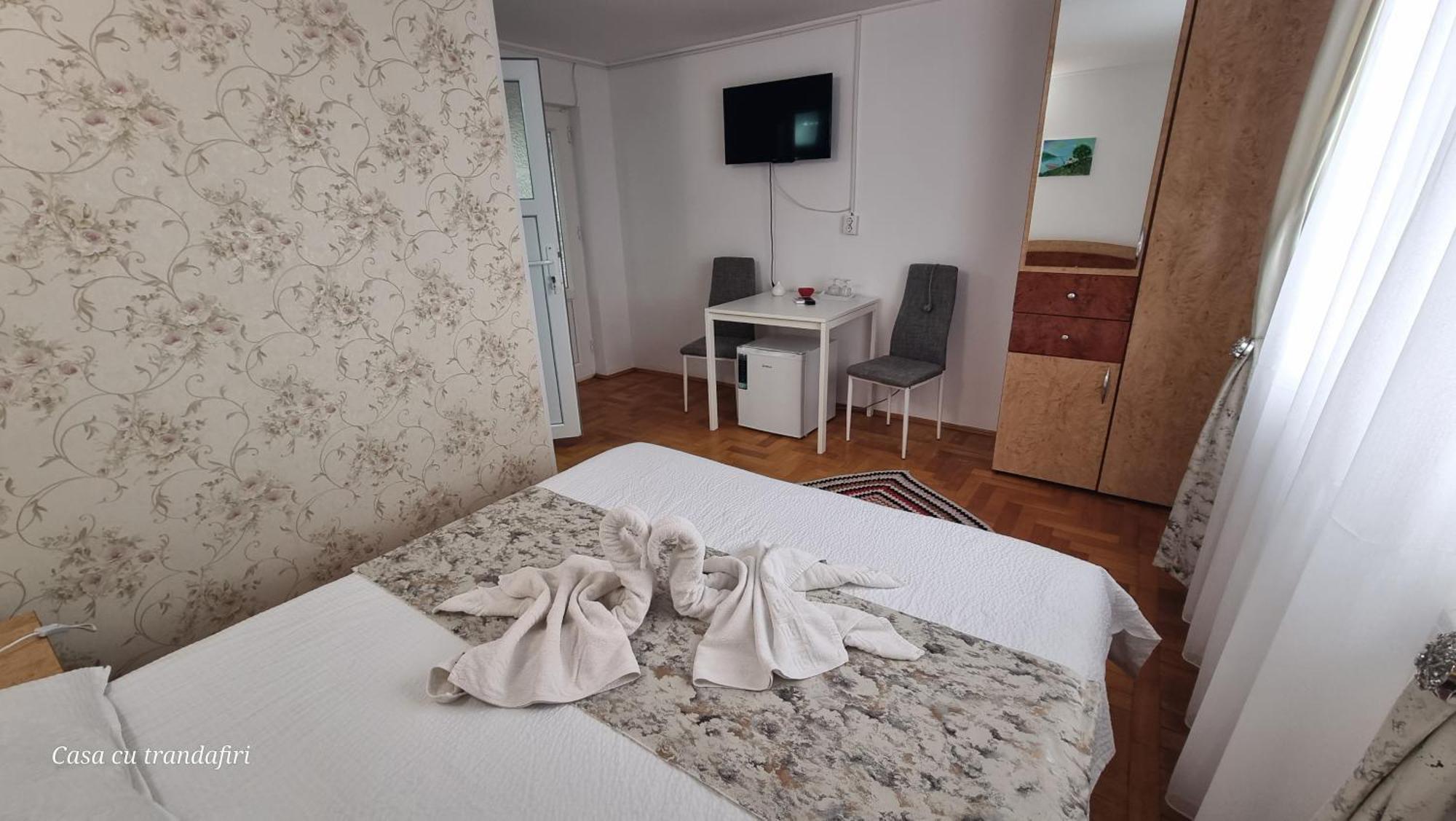 Casa Cu Trandafiri Murighiol Dış mekan fotoğraf